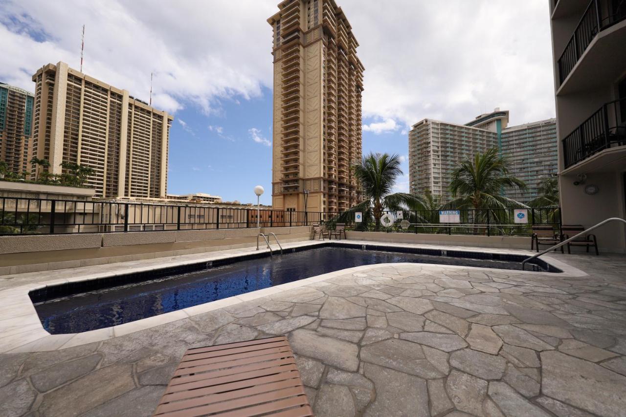 Apartments At Palms Waikiki โฮโนลูลู ภายนอก รูปภาพ