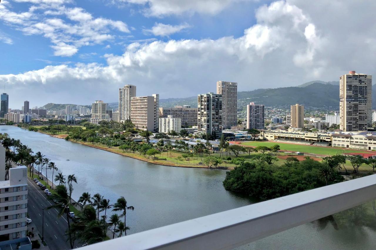 Apartments At Palms Waikiki โฮโนลูลู ภายนอก รูปภาพ